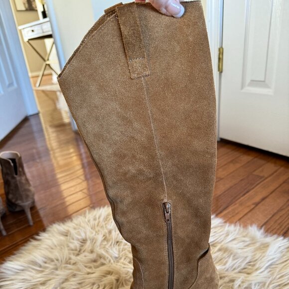 Camel suede block heel western look boot- size 7.5 - Picture 10 of 14